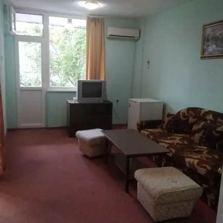 Хотелски Комплекс Рай Hotel 2*